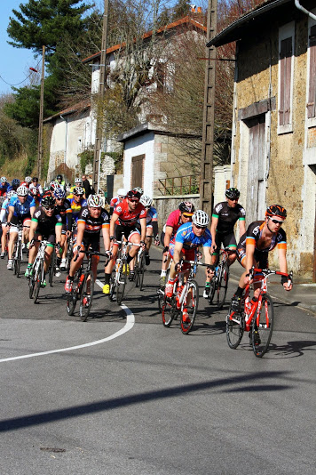 Le peloton des premières